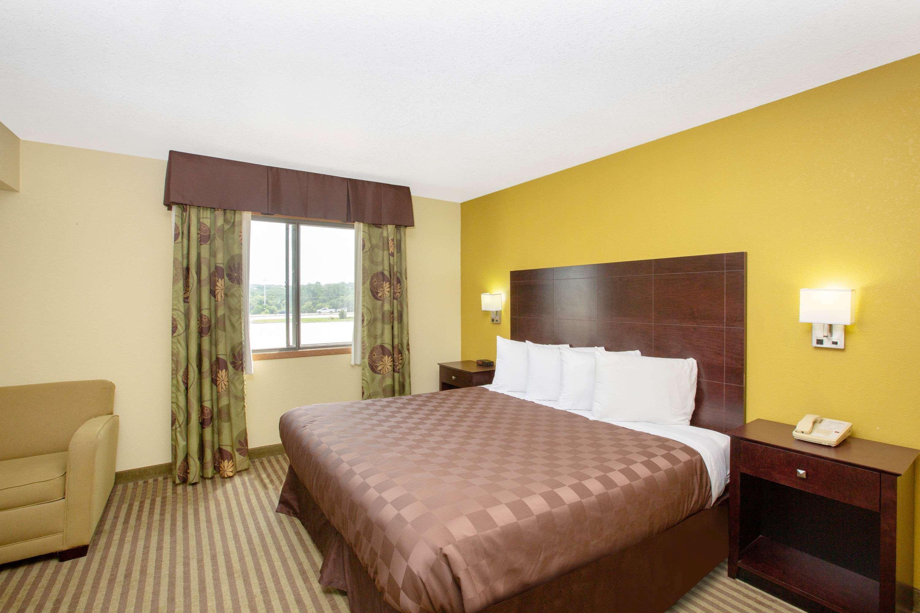 Americinn By Wyndham Council Bluffs Exterior foto